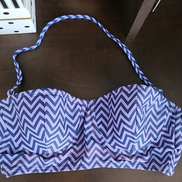 Convertable Bikini Top 👙 - Picture 6 of 7